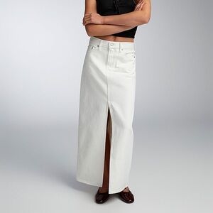 Levi’s White Denim Slit Maxi Skirt Size 25